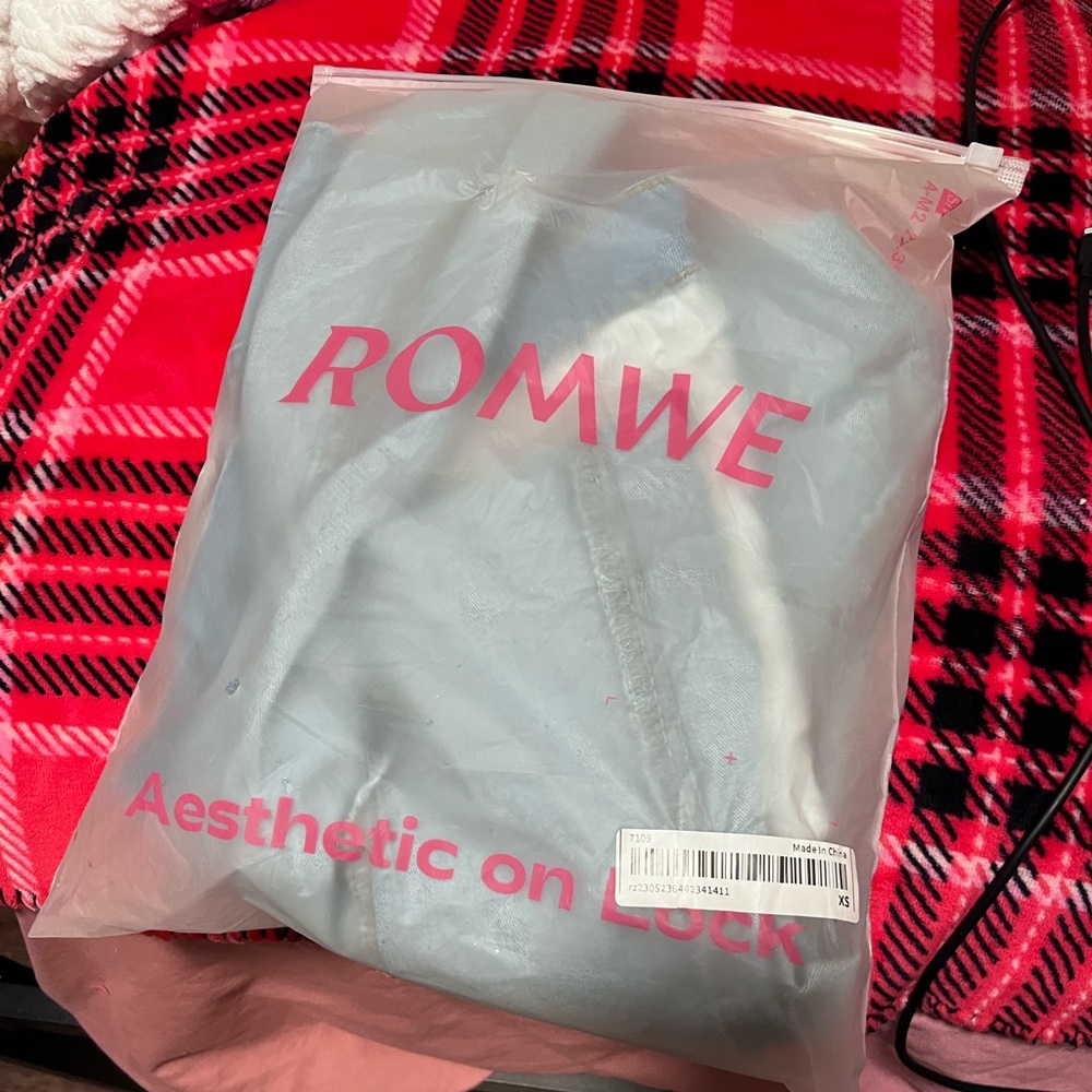 Romwe Stack Skinny Jeans